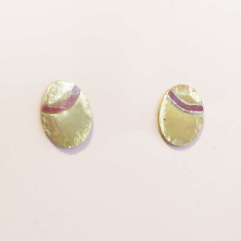 Tiny Pebble Studs
